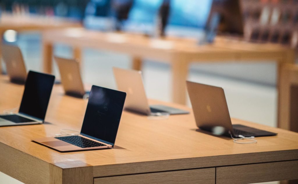 Neuen Computer für das Studium kaufen